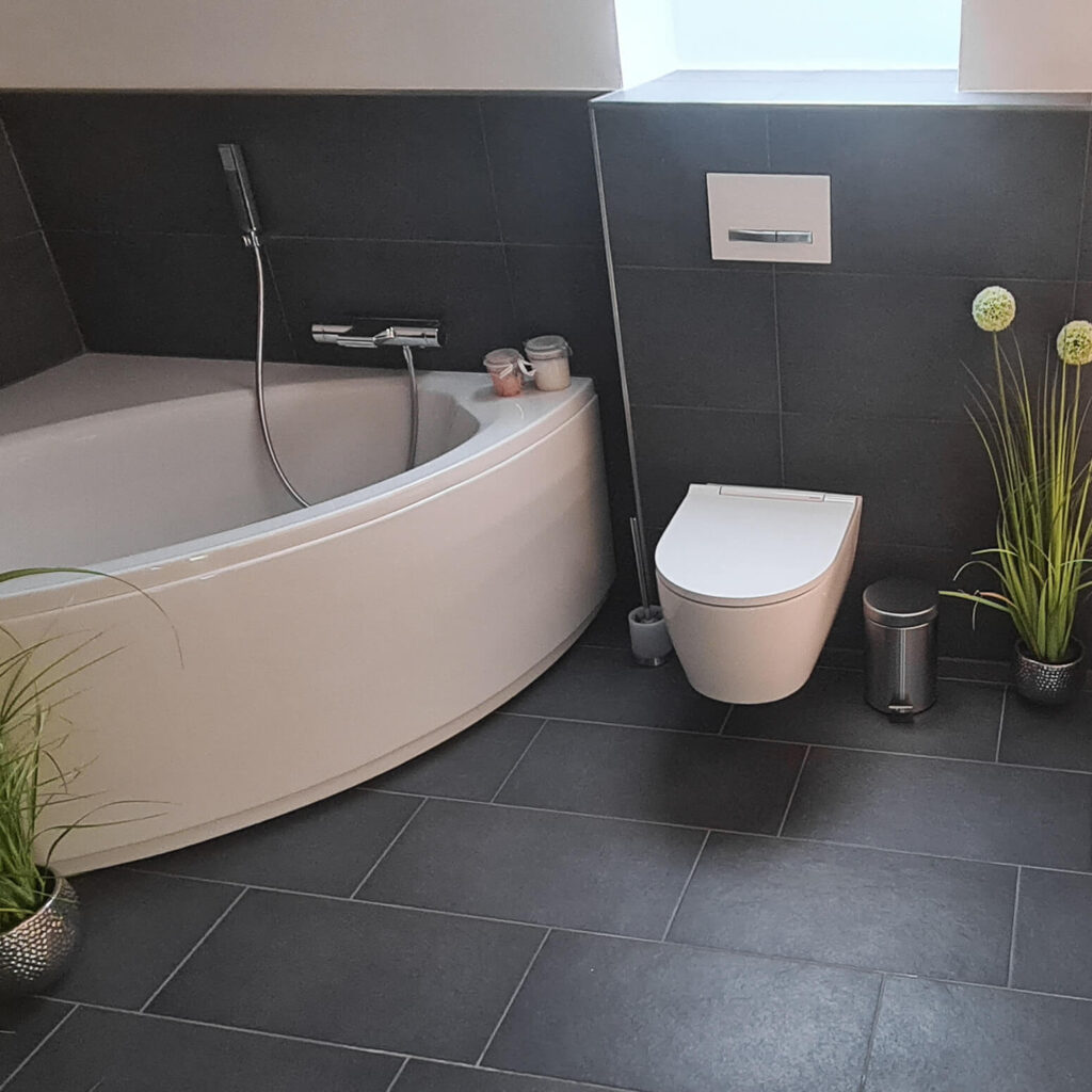 Badewanne Badezimmer Fliesen Sommer Fliesendesign